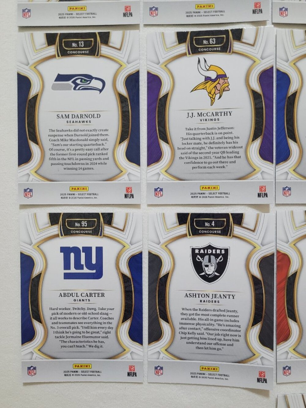2025 Panini Select NFL Trading Card Lot Football 16 Cards - Picture 14 of 15